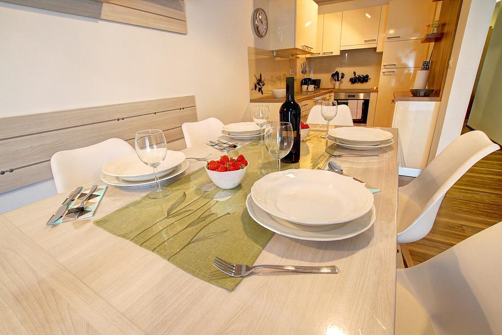 Apartment Vita Near Terme Paradiso Dobova Eksteriør bilde